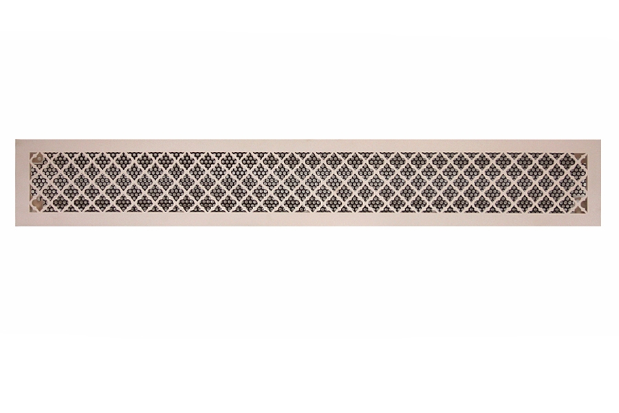Вентиляционная решетка с орнаментом Classic и бархатным покрытием